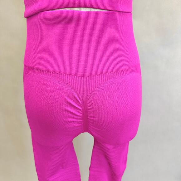 Amazon ribbed seamless button scrunch leggings & sports bra set pink size medium - Picture 6 of 12